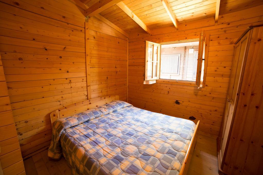 Camping Dei Tigli ตอร์เร เดล ลาโกปุชชีนี ห้อง รูปภาพ